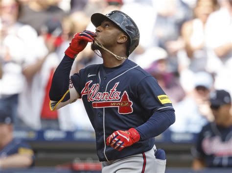 Albies’ 3-run homer in the 8th gives the Braves a 4-2 victory over the Brewers